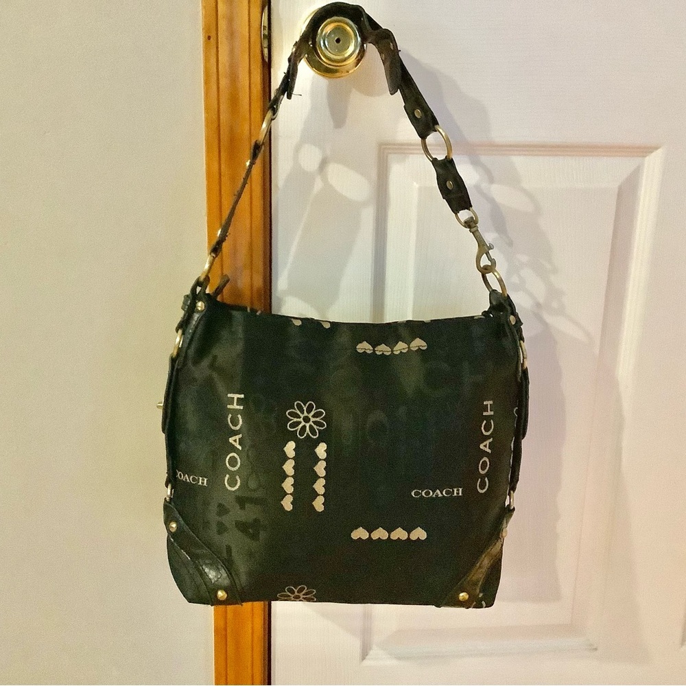 Coach Carly Op Art shoulder Bag​